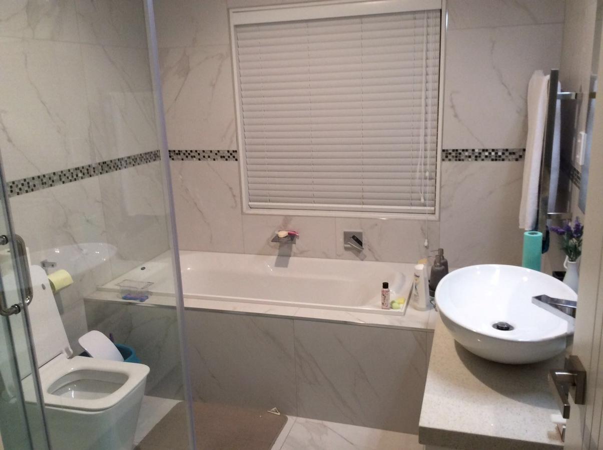 Brand New Bedroom In Karaka โอ๊คแลนด์ ภายนอก รูปภาพ